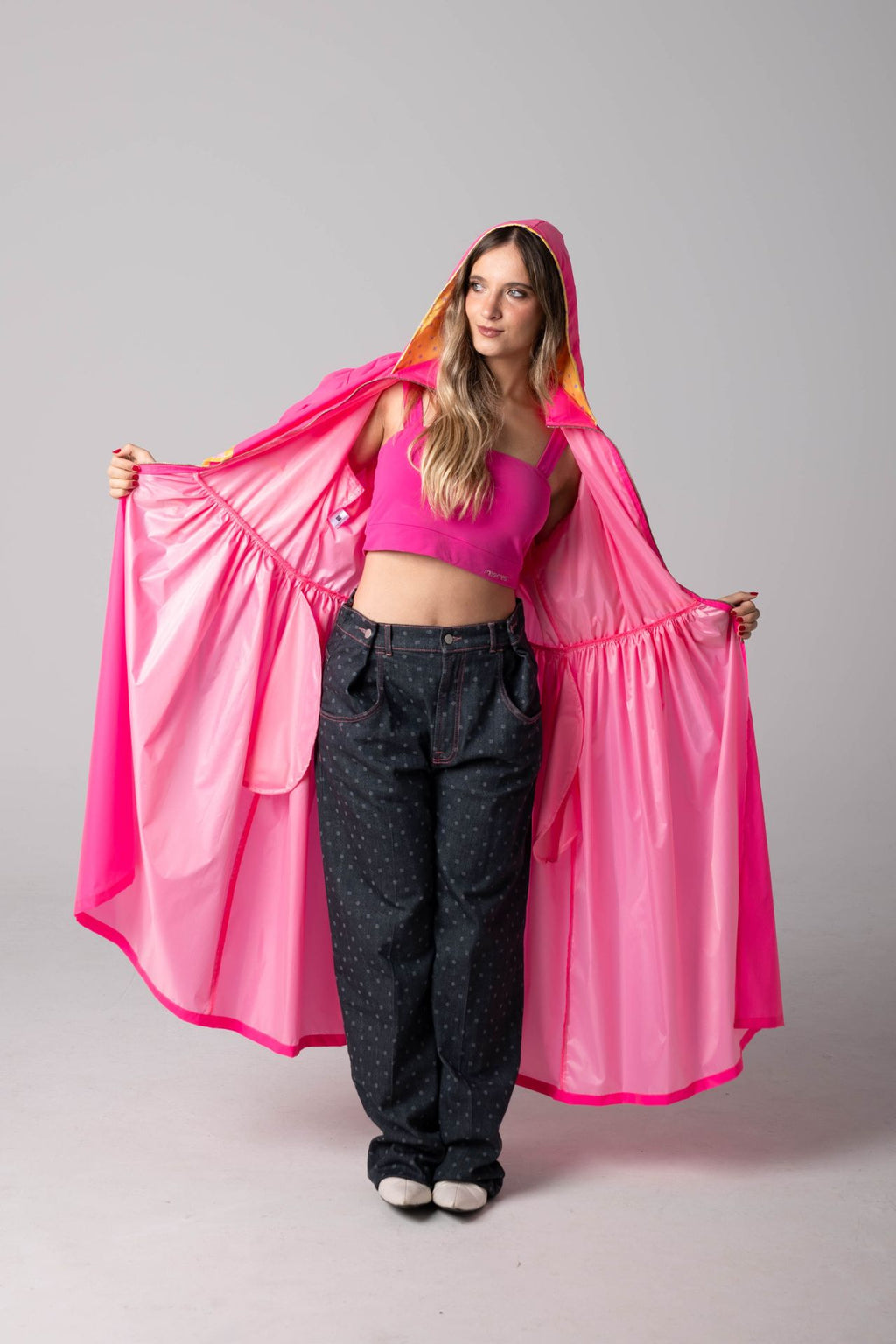 Jeans Flex One monograma cinzento