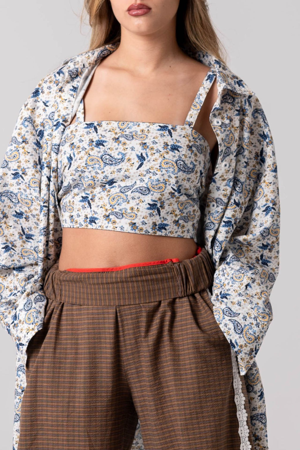 Crop top estampado reversível
